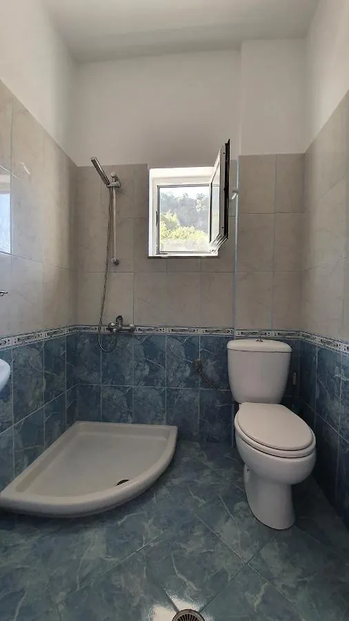 Vila Riand Borsh Apartment